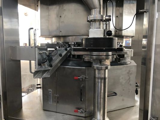 مكبس أقراص دوار عالي السرعة بسعة 529200 قطعة/ساعة بقطر قرص 18 مم وتحكم آلي المزود